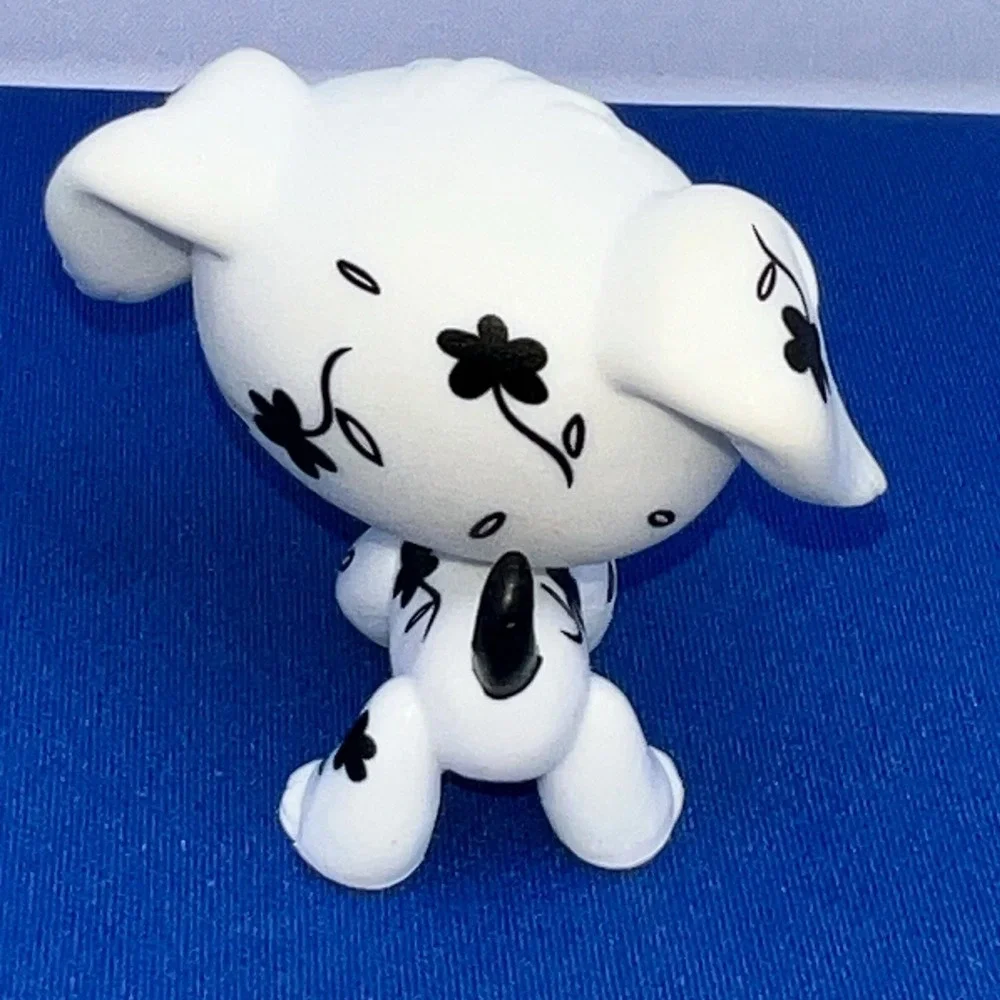 Hasbro Littlest Pet shop #469 Dog Cuddliest Dalmatian White & Black Authentic